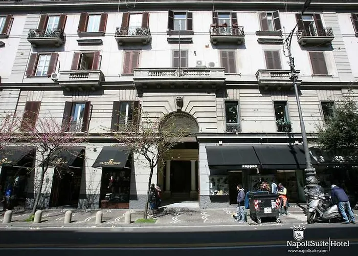 Napoli\'S Gold